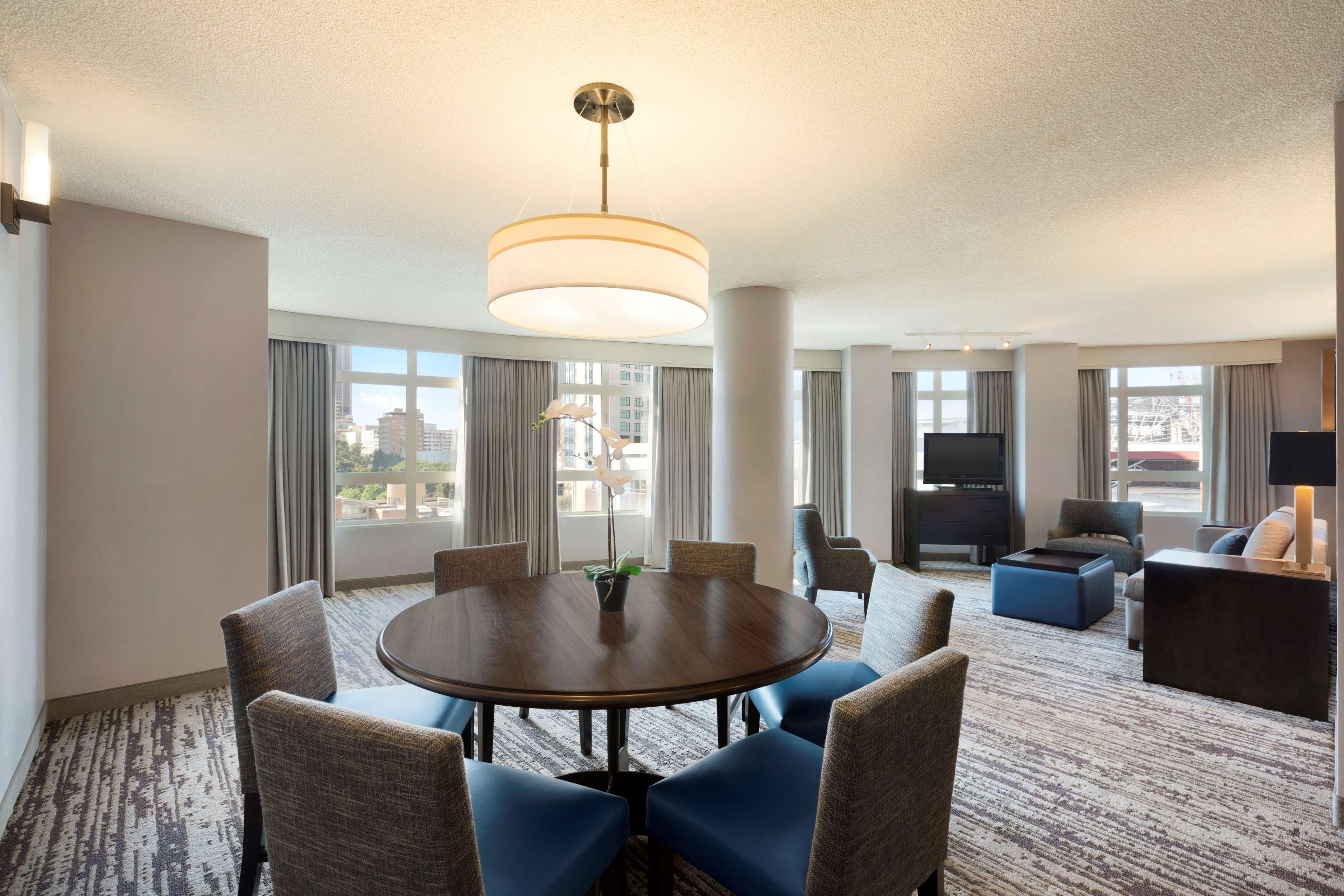 Embassy Suites By Hilton Atlanta At Centennial Olympic Park Ngoại thất bức ảnh