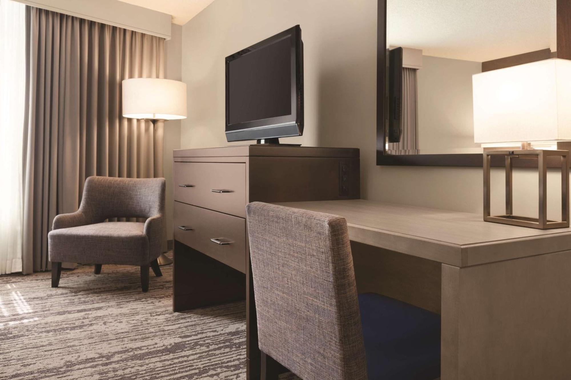 Embassy Suites By Hilton Atlanta At Centennial Olympic Park Ngoại thất bức ảnh