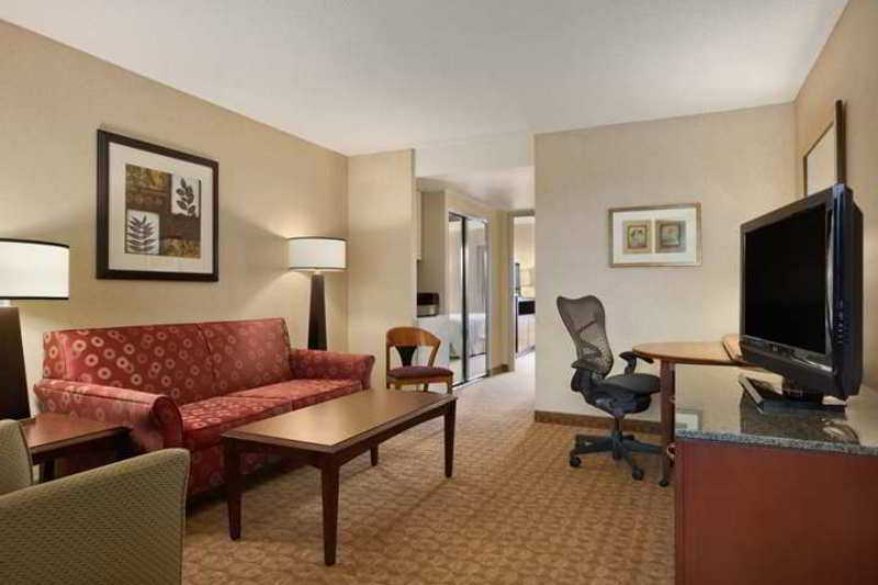 Embassy Suites By Hilton Atlanta At Centennial Olympic Park Phòng bức ảnh